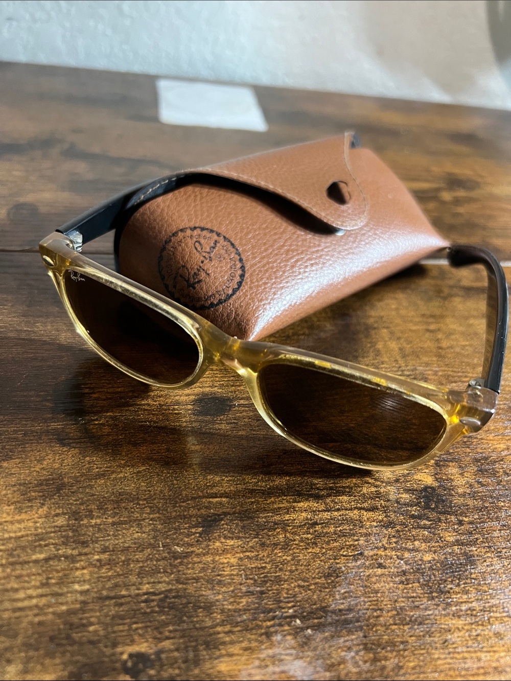 Ray-Ban Men’s Amber Frame with Brown Lenses Rectangular Sunglasses